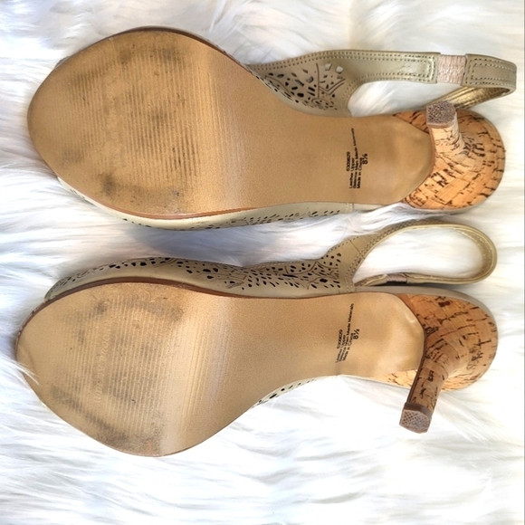 Audrey Brooks Laser Cut Sling back Heels - Picture 7 of 8